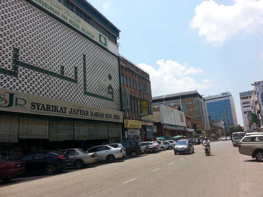Best Studio Guest House Kota Bharu Bagian luar foto