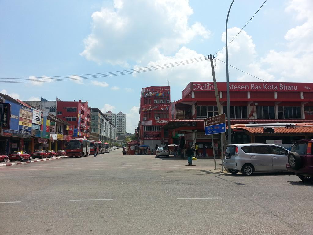 Best Studio Guest House Kota Bharu Bagian luar foto