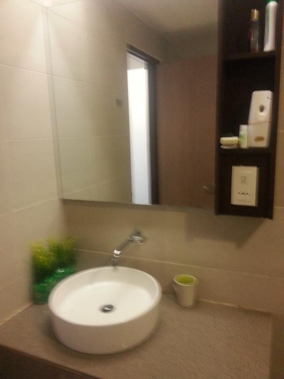 Best Studio Guest House Kota Bharu Bagian luar foto